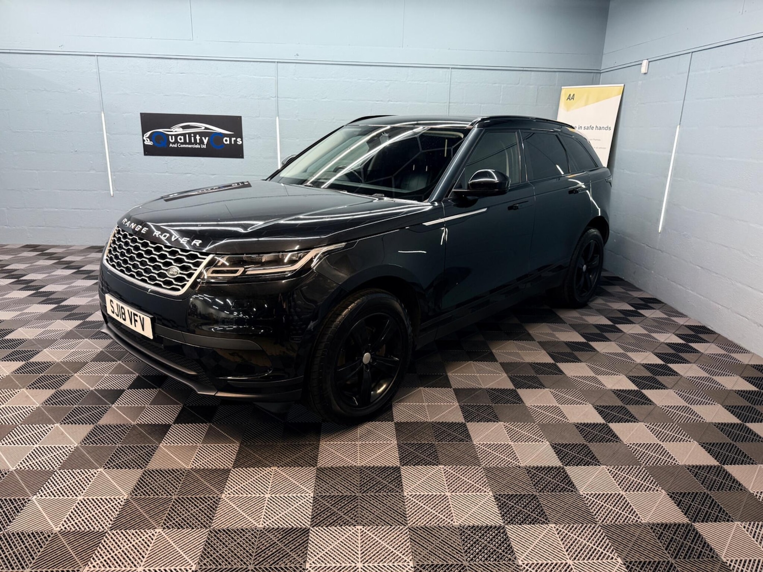 Used Land Rover Range Rover Velar 2018 for sale - 78072110: Photo 6