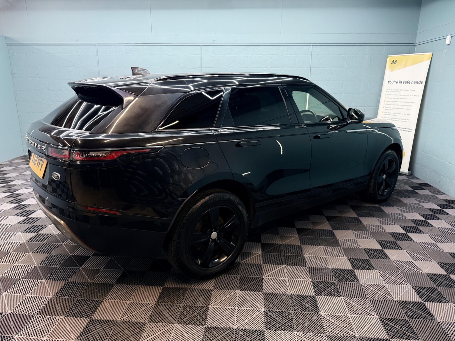 Used Land Rover Range Rover Velar 2018 for sale - 78072110: Photo 68
