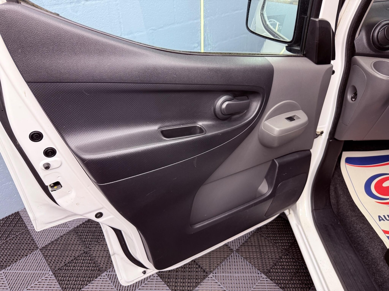 Used Nissan e-NV200 2017 for sale - 76094760: Photo 34