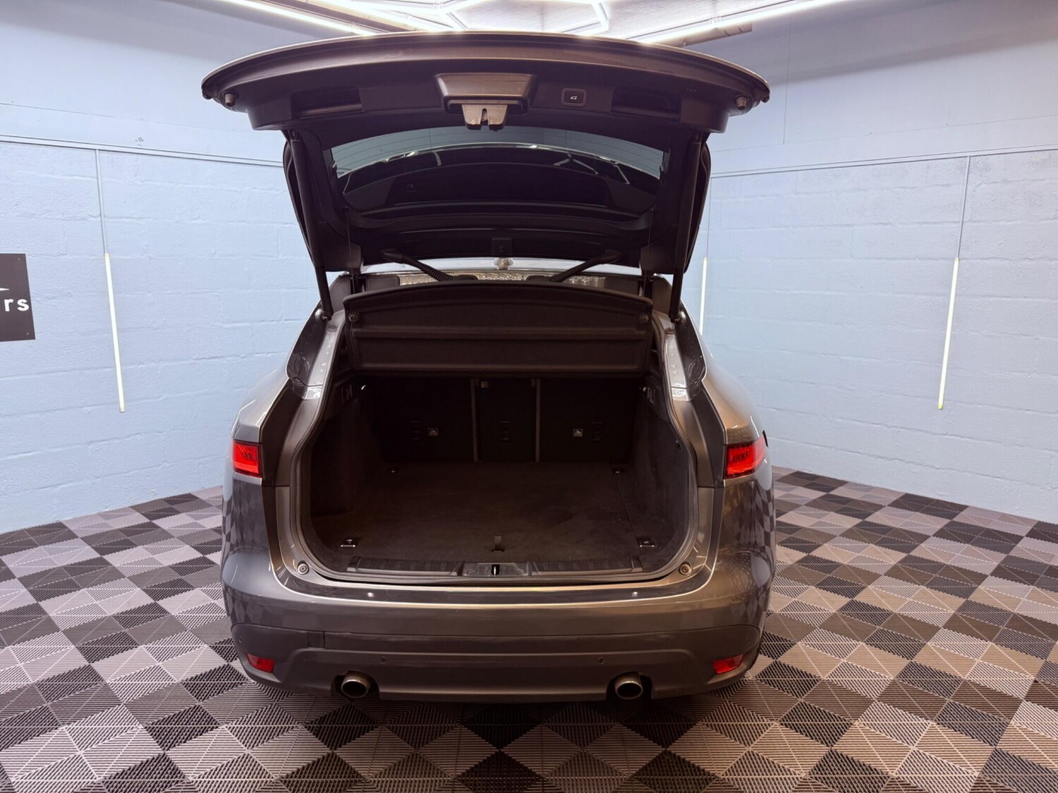 Used Jaguar F-Pace for sale - 78215035: Photo 48