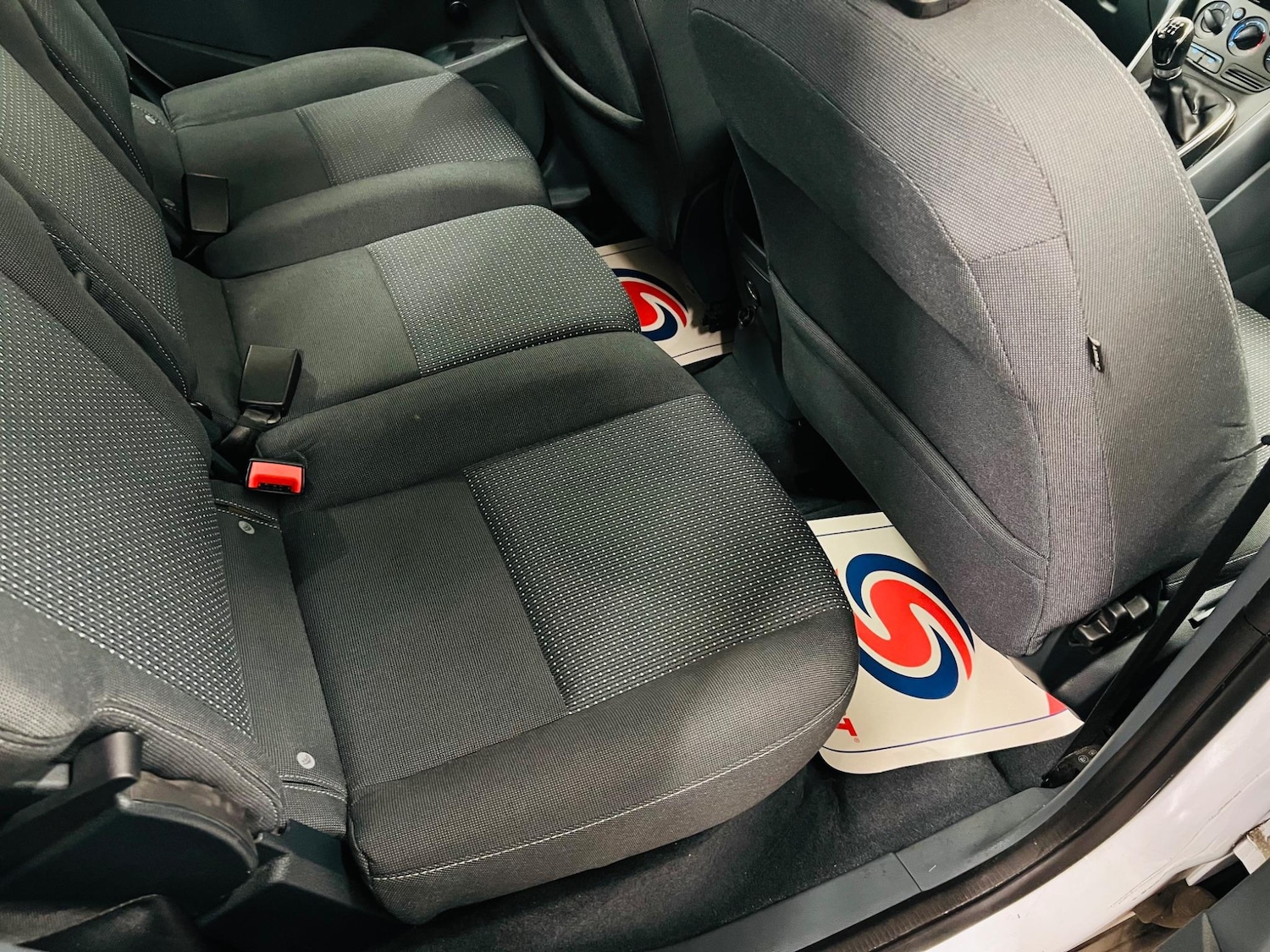 Used Ford C-Max 2012 for sale - 76083739: Photo 16