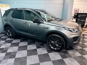 Used Land Rover Discovery Sport 2018 for sale - 77039723: Photo