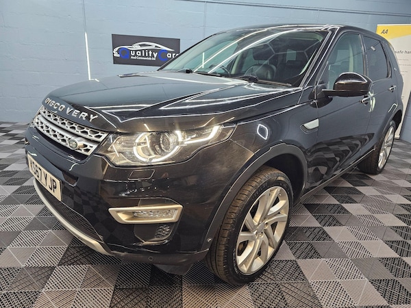 Used Land Rover Discovery Sport 2017 for sale - 76153051: Photo 1