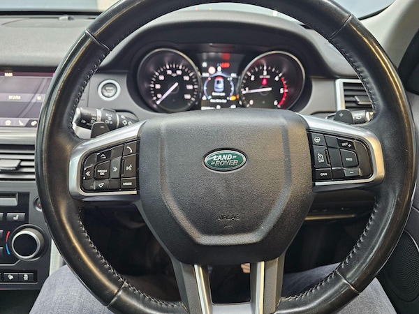 Used Land Rover Discovery Sport 2017 for sale - 76153051: Photo 39