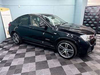 Used BMW X4 2017 for sale - 77441371: Photo