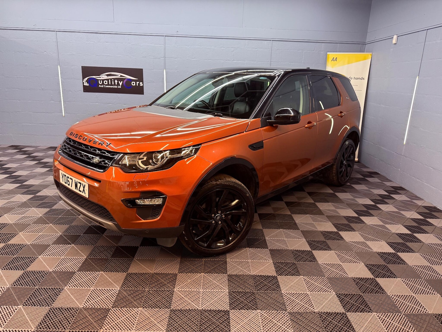 Used Land Rover Discovery Sport 2017 for sale - 76597431: Photo 2