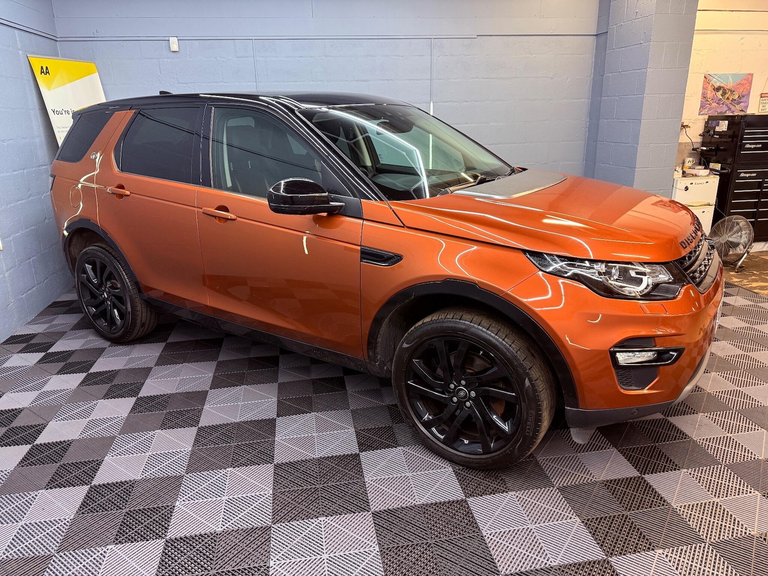 Used Land Rover Discovery Sport 2017 for sale - 76597431: Photo 3