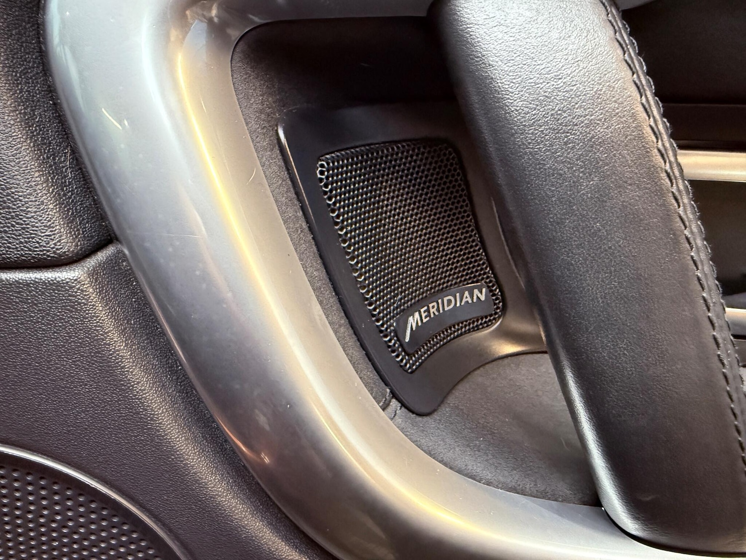 Used Land Rover Discovery Sport 2017 for sale - 76597431: Photo 50