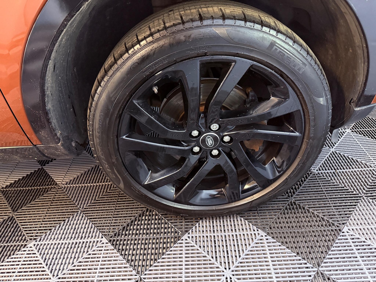 Used Land Rover Discovery Sport 2017 for sale - 76597431: Photo 58