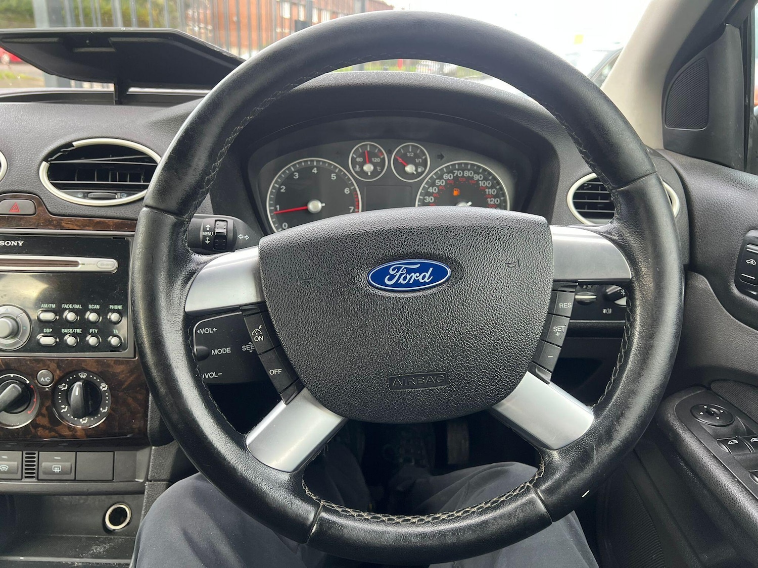 Used Ford Focus 2007 for sale - 76742765: Photo 16