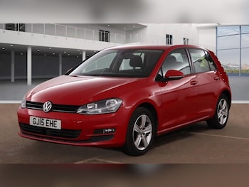 Volkswagen - Golf