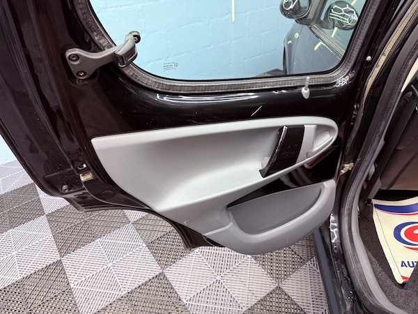 Used Citroen C1 2010 for sale - 76239522: Photo 18