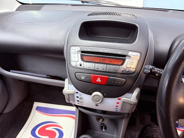 Used Citroen C1 2010 for sale - 76239522: Photo 9
