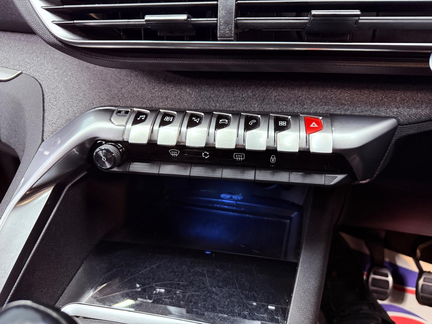 Used Peugeot 3008 2019 for sale - 76094152: Photo 16
