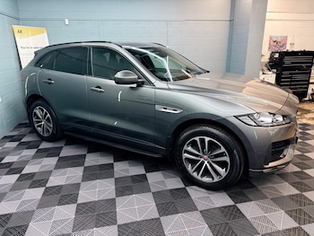 Used Jaguar F-Pace 2018 for sale - 77425269: Photo