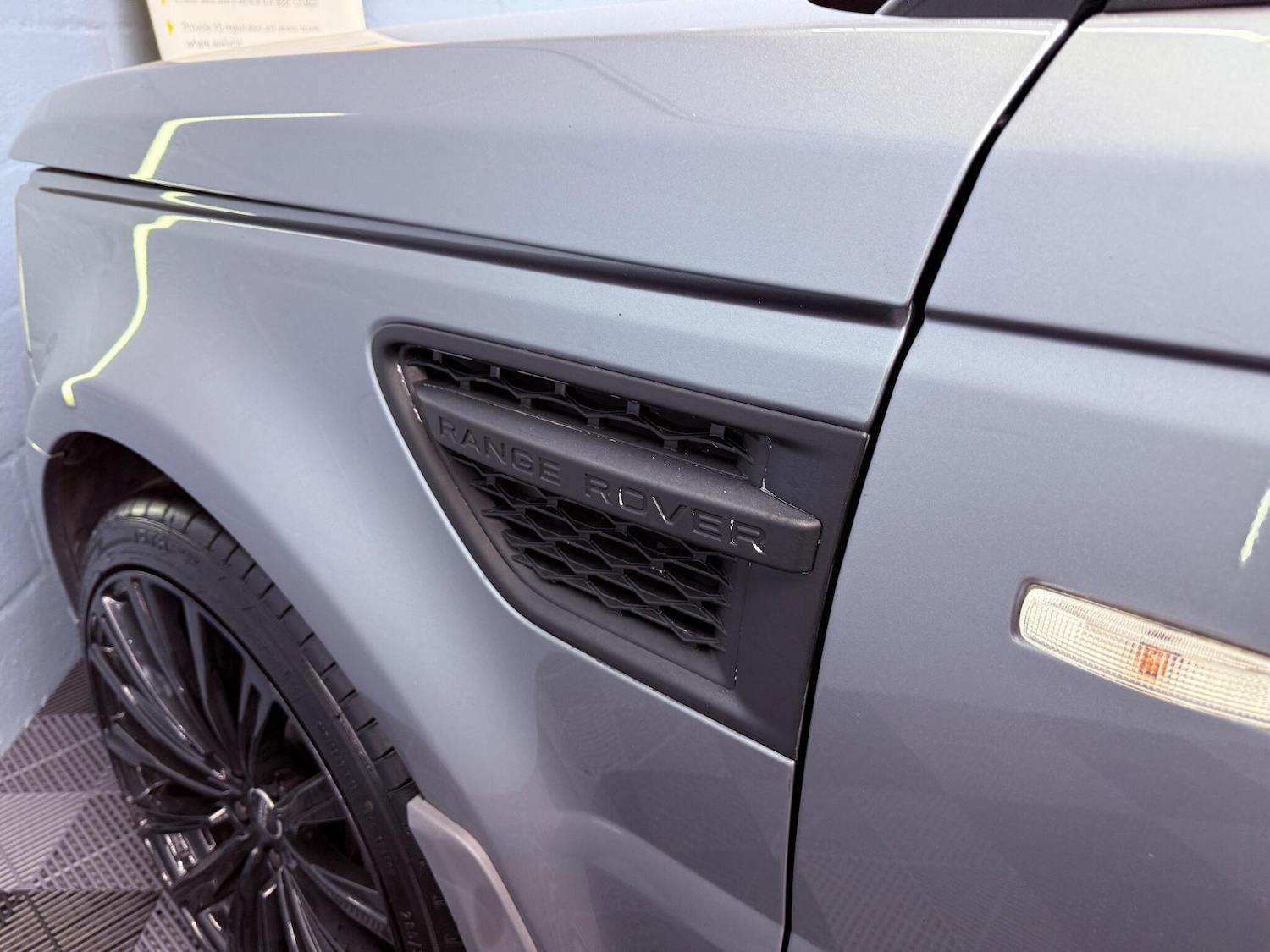 Used Land Rover Range Rover Sport 2011 for sale - 76989862: Photo 25