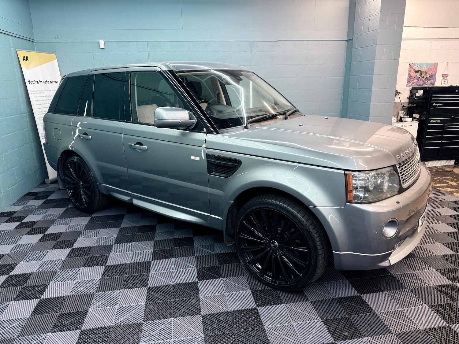Used Land Rover Range Rover Sport 2011 for sale - 76989862: Photo 3