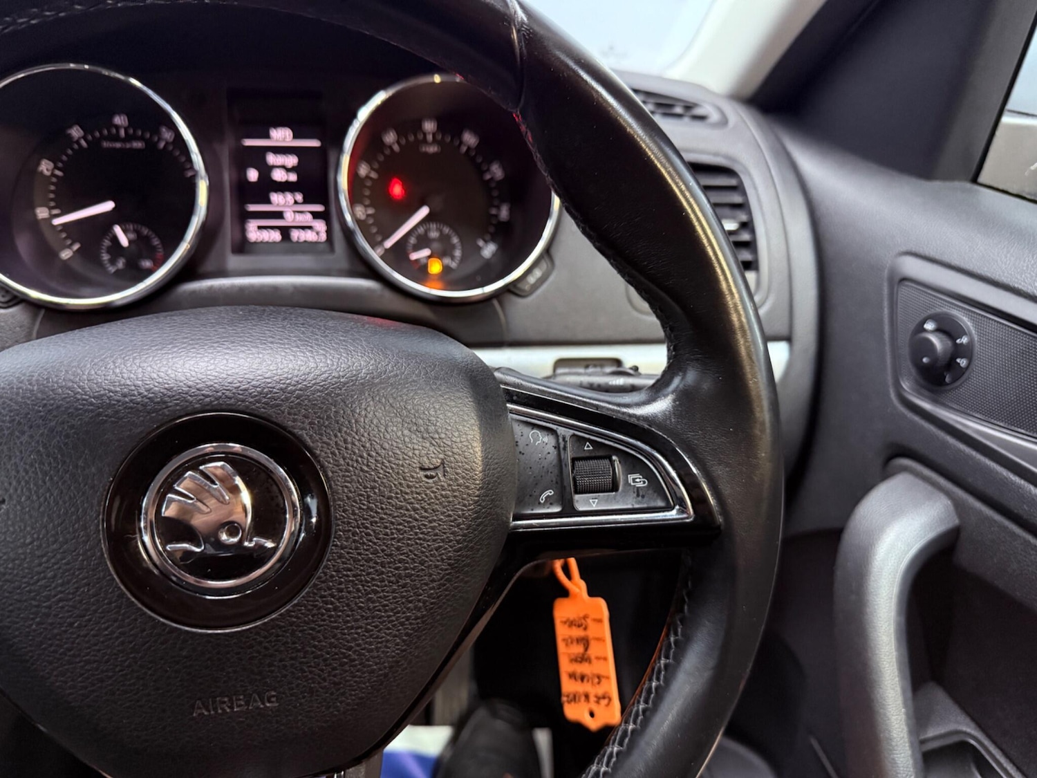 Used Skoda Yeti 2016 for sale - 75858085: Photo 15