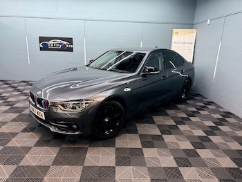 Used BMW 3 Series 2018 for sale - 77175407: Photo