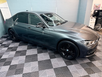 Used BMW 3 Series 2018 for sale - 77175407: Photo