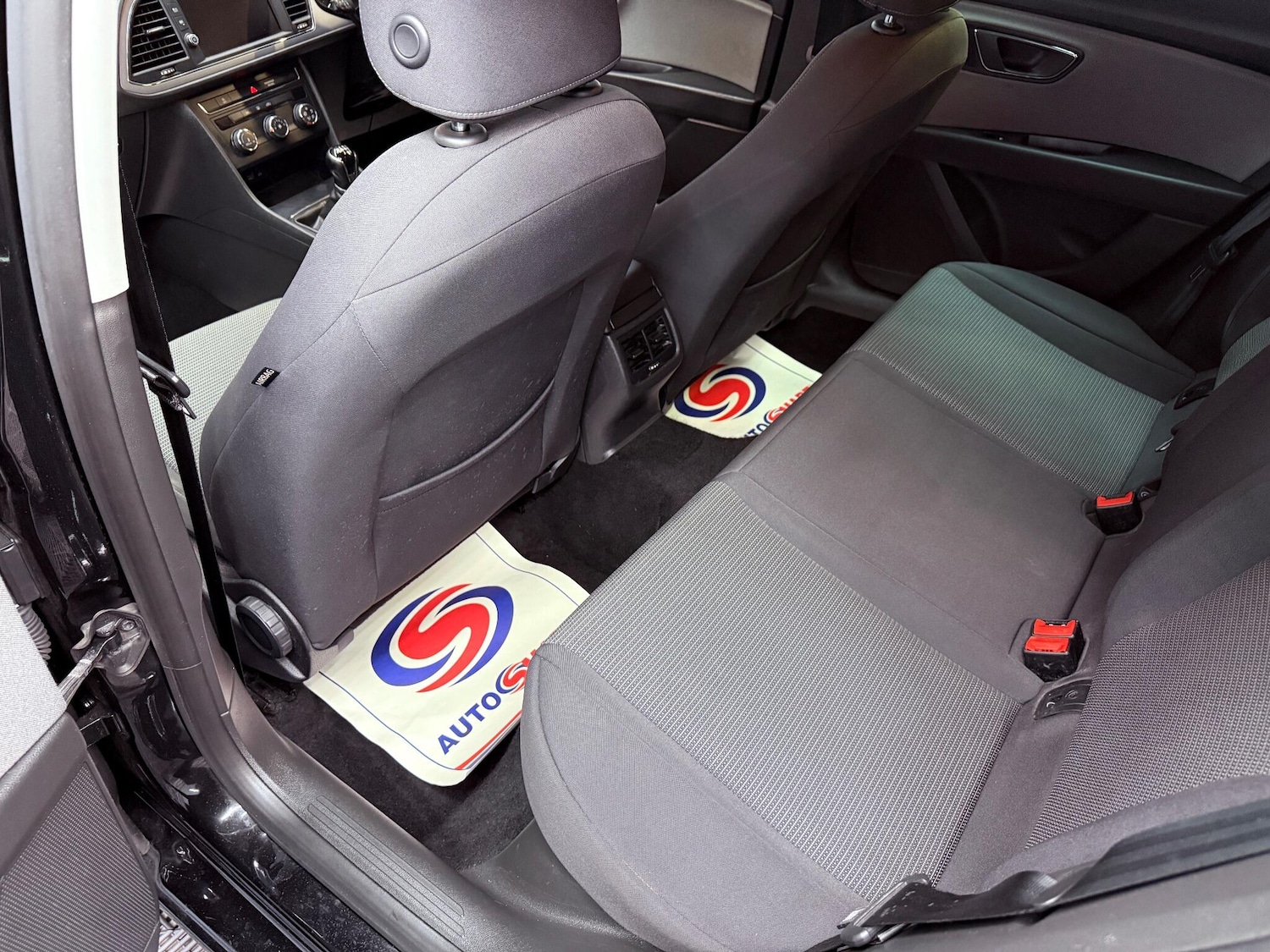 Used SEAT Leon 2017 for sale - 76269944: Photo 29