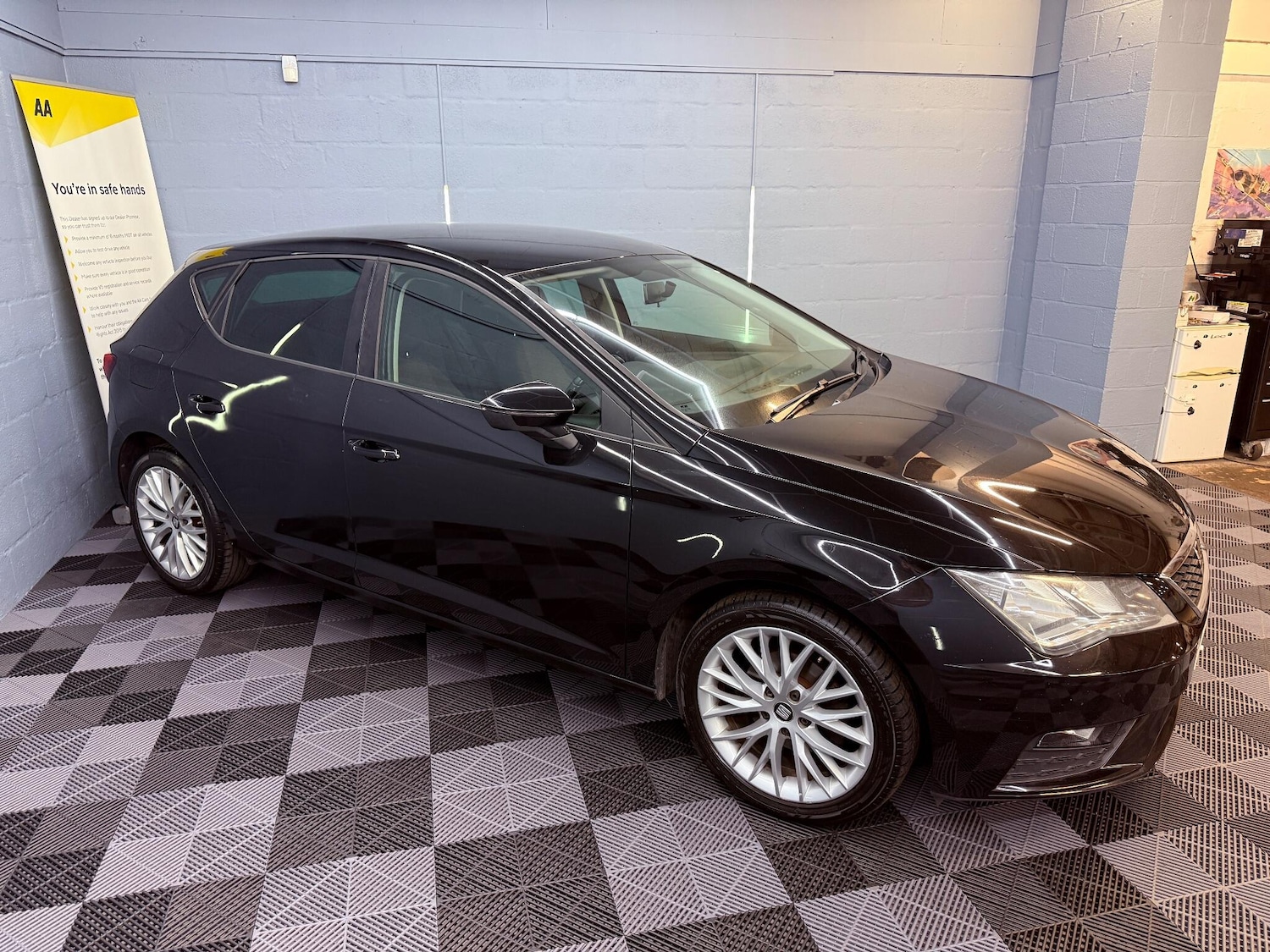Used SEAT Leon 2017 for sale - 76269944: Photo 3
