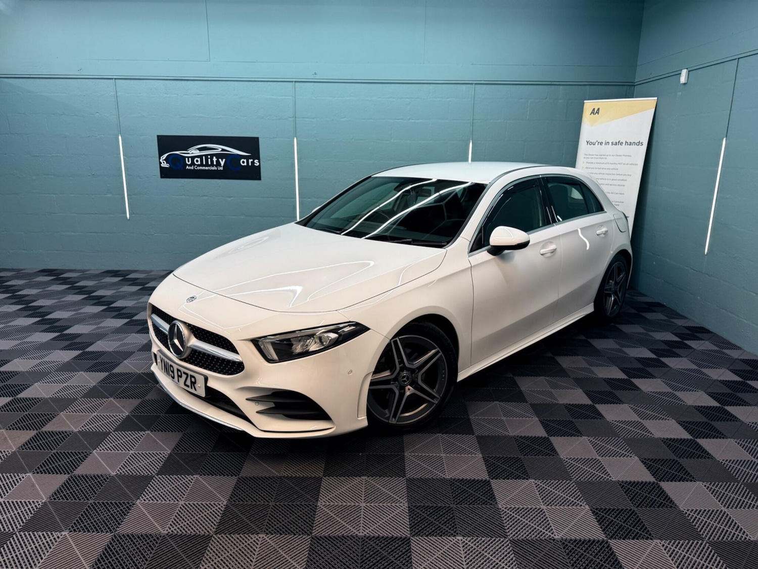 Used Mercedes-Benz A-Class 2019 for sale - 77344338: Photo 2