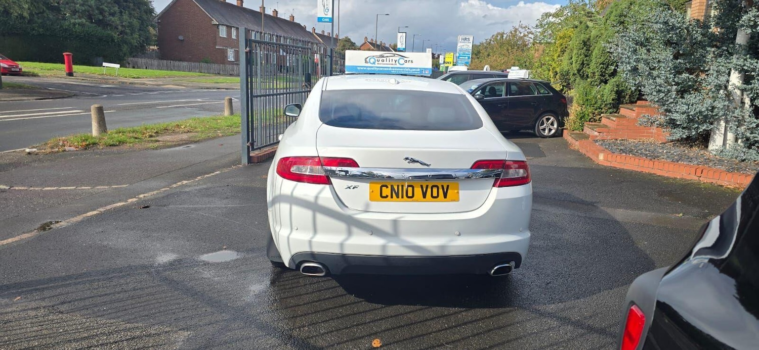 Used Jaguar XF 2010 for sale - 76560979: Photo 5