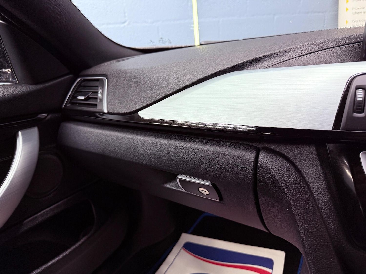 Used BMW 4 Series 2017 for sale - 76715539: Photo 10