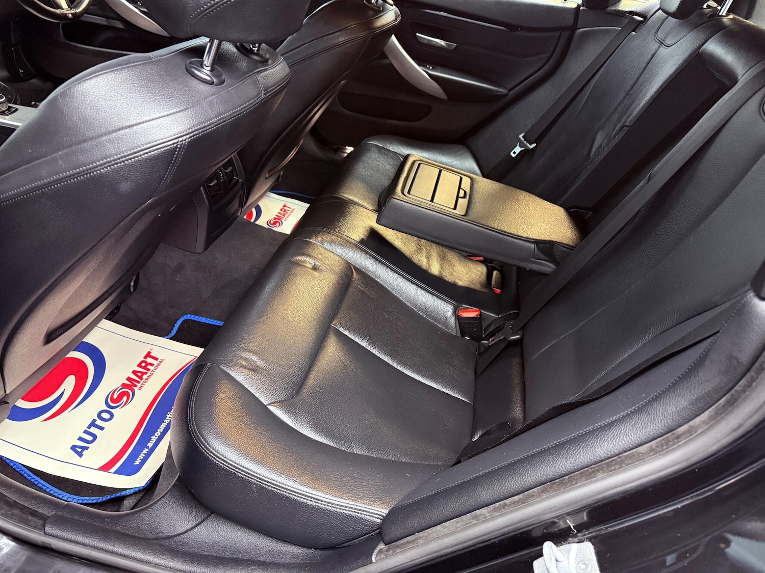 Used BMW 4 Series 2017 for sale - 76715539: Photo 30