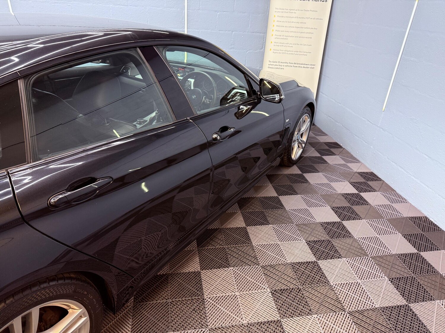 Used BMW 4 Series 2017 for sale - 76715539: Photo 41