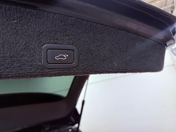 Used Volvo XC60 2011 for sale - 75311552: Photo 24