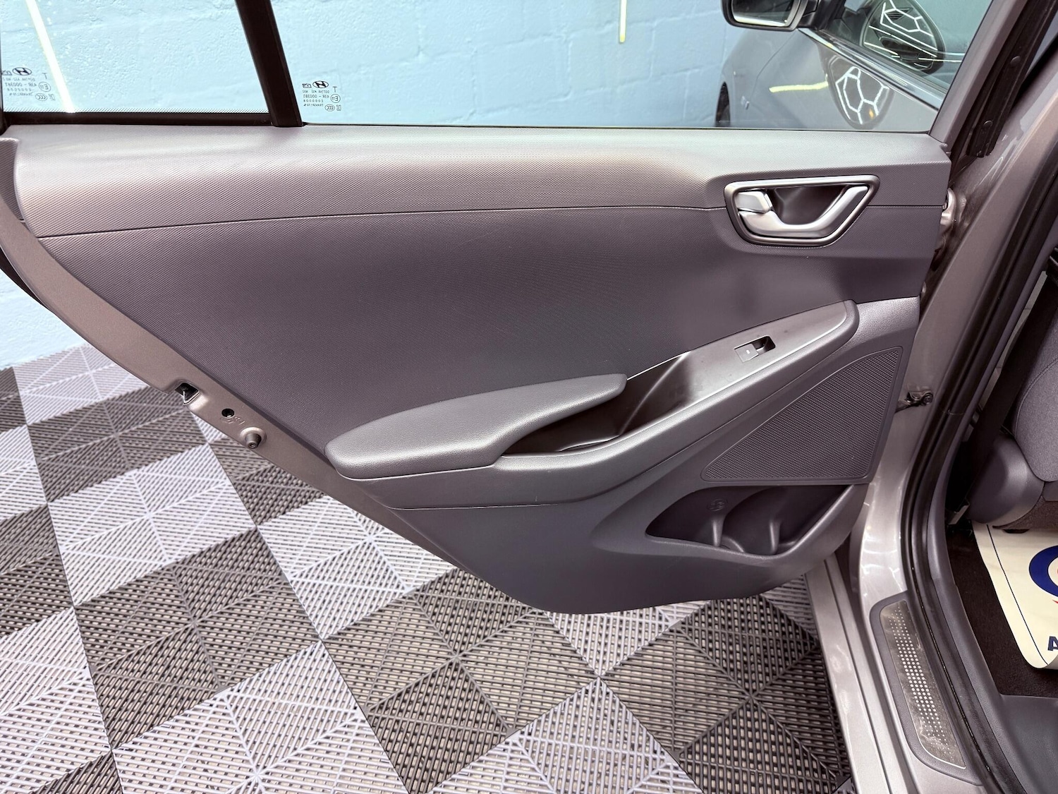 Used Hyundai IONIQ for sale - 76997484: Photo 24