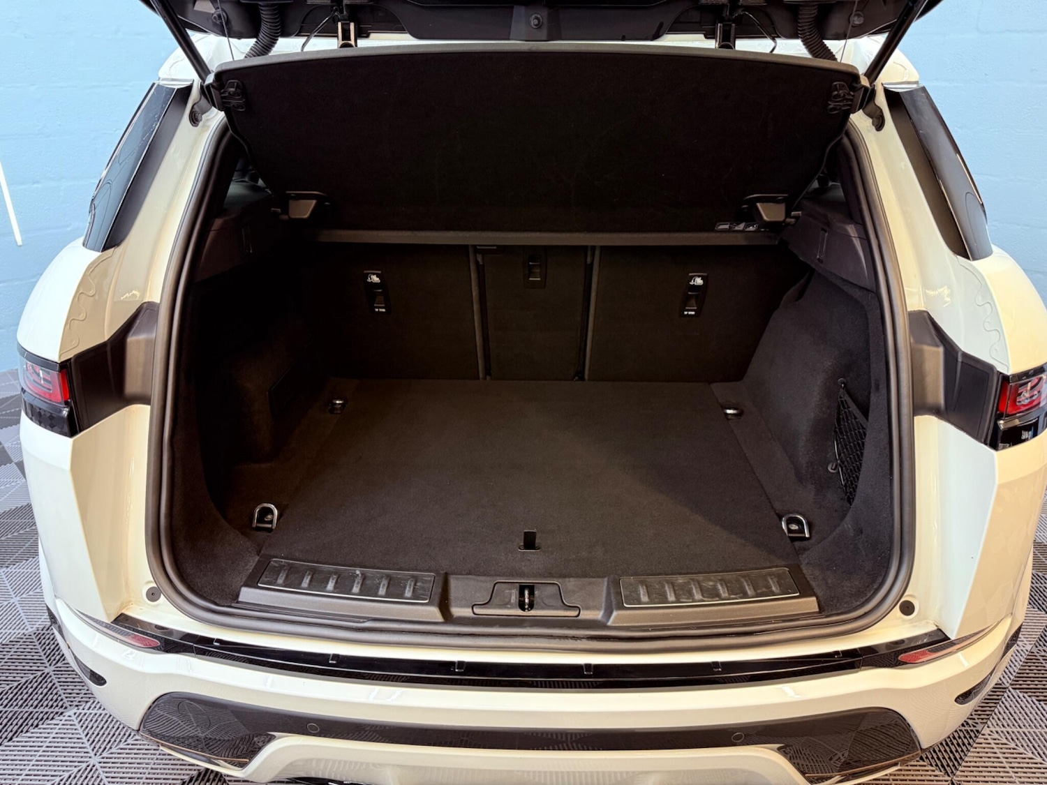 Used Land Rover Range Rover Evoque 2020 for sale - 78087066: Photo 42