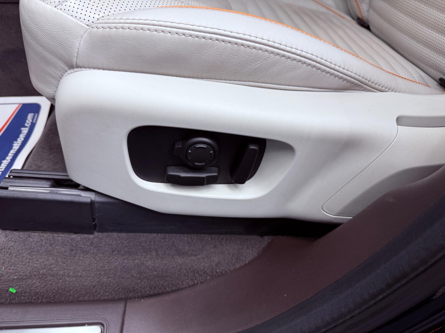 Used Land Rover Discovery 2018 for sale - 77066743: Photo 33