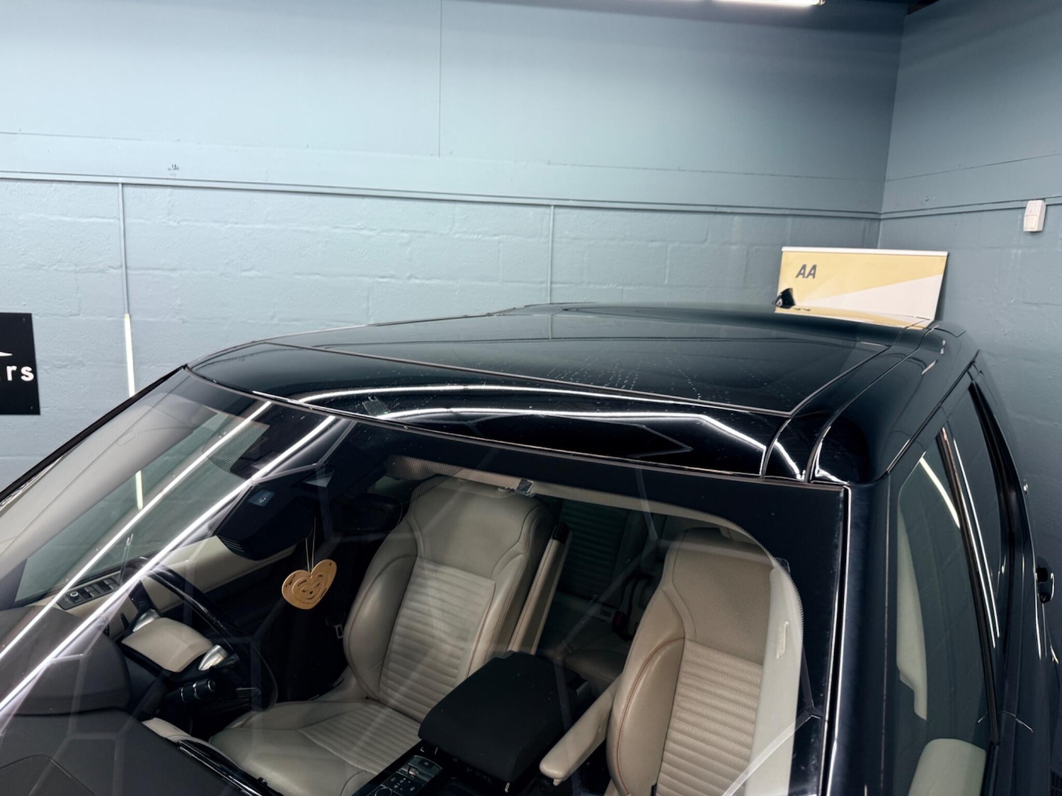 Used Land Rover Discovery 2018 for sale - 77066743: Photo 4