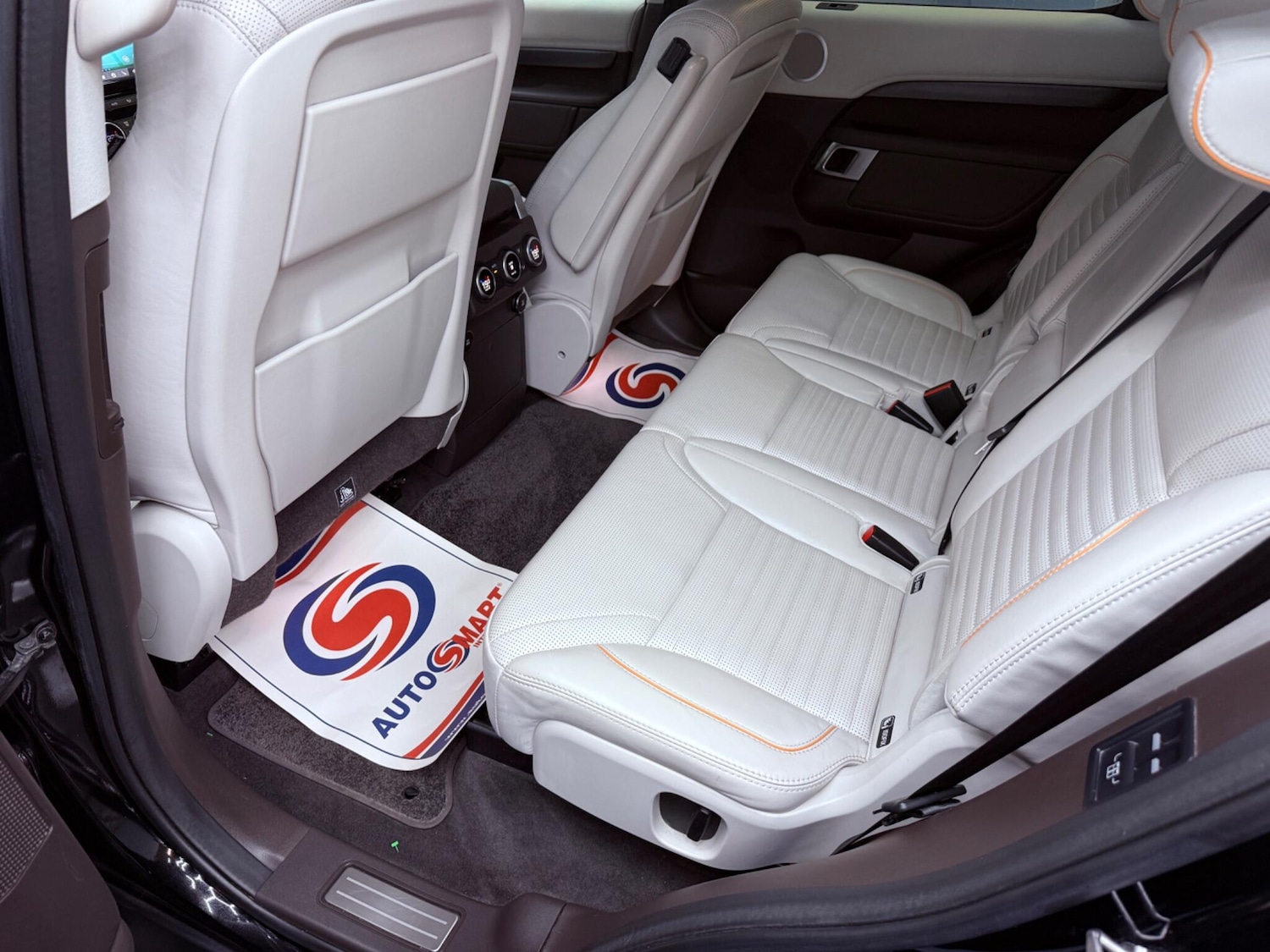 Used Land Rover Discovery 2018 for sale - 77066743: Photo 44