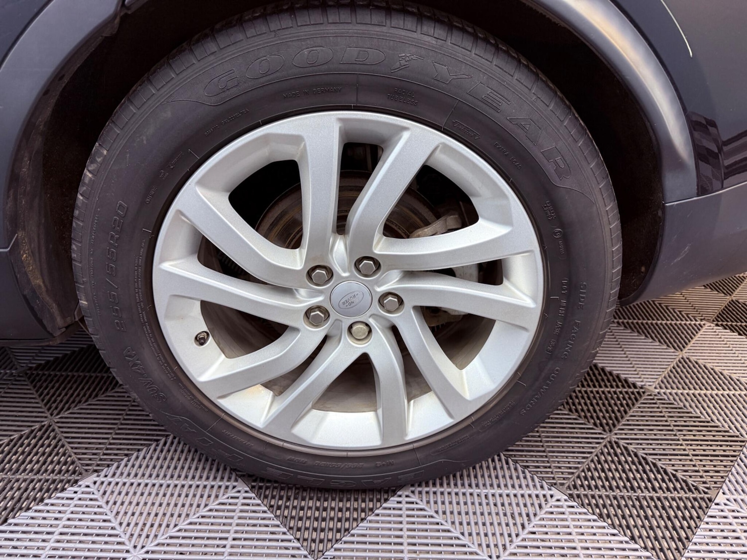 Used Land Rover Discovery 2018 for sale - 77066743: Photo 45