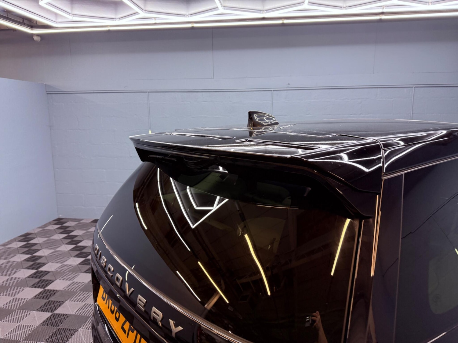 Used Land Rover Discovery 2018 for sale - 77066743: Photo 52