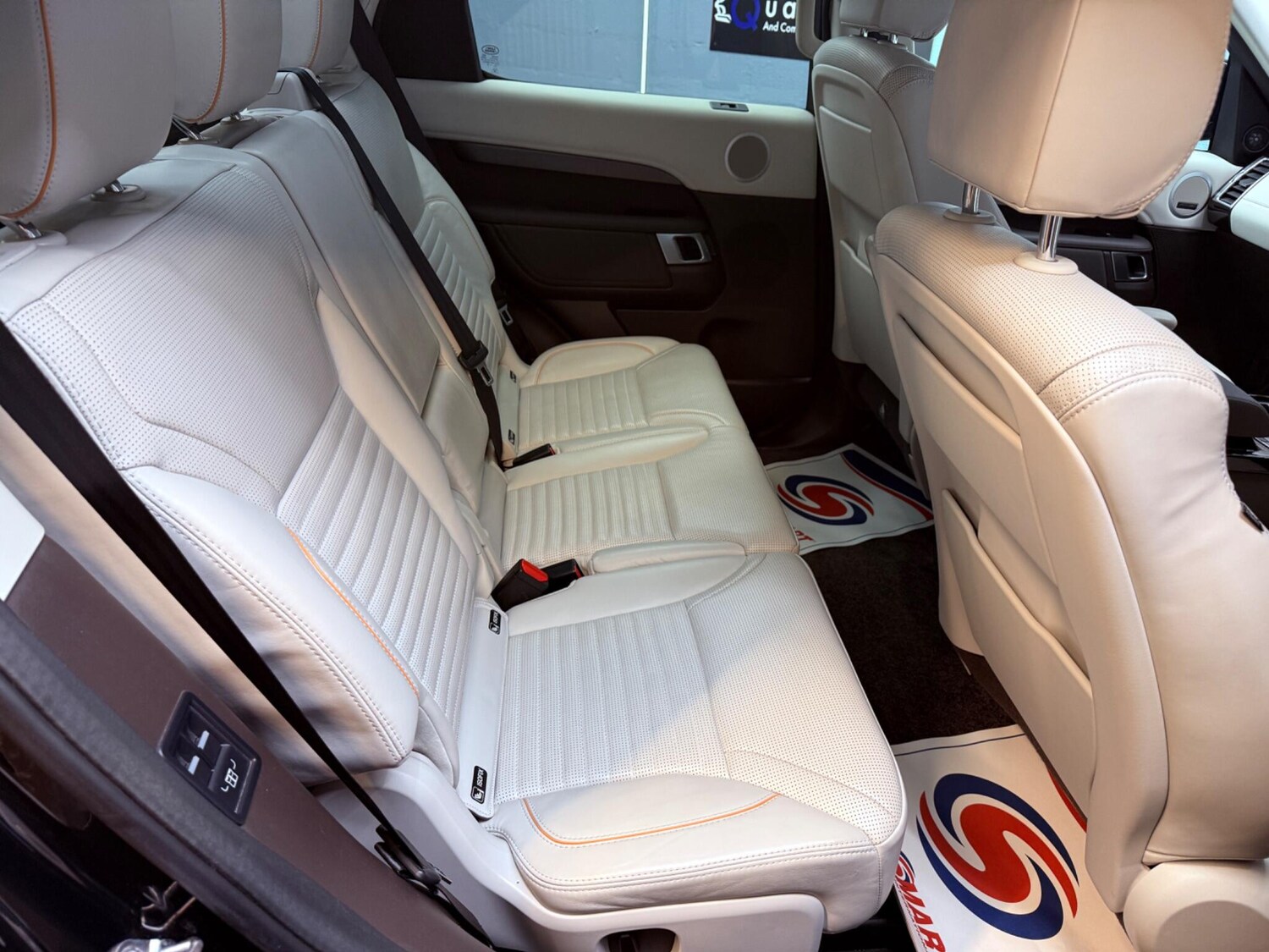 Used Land Rover Discovery 2018 for sale - 77066743: Photo 62