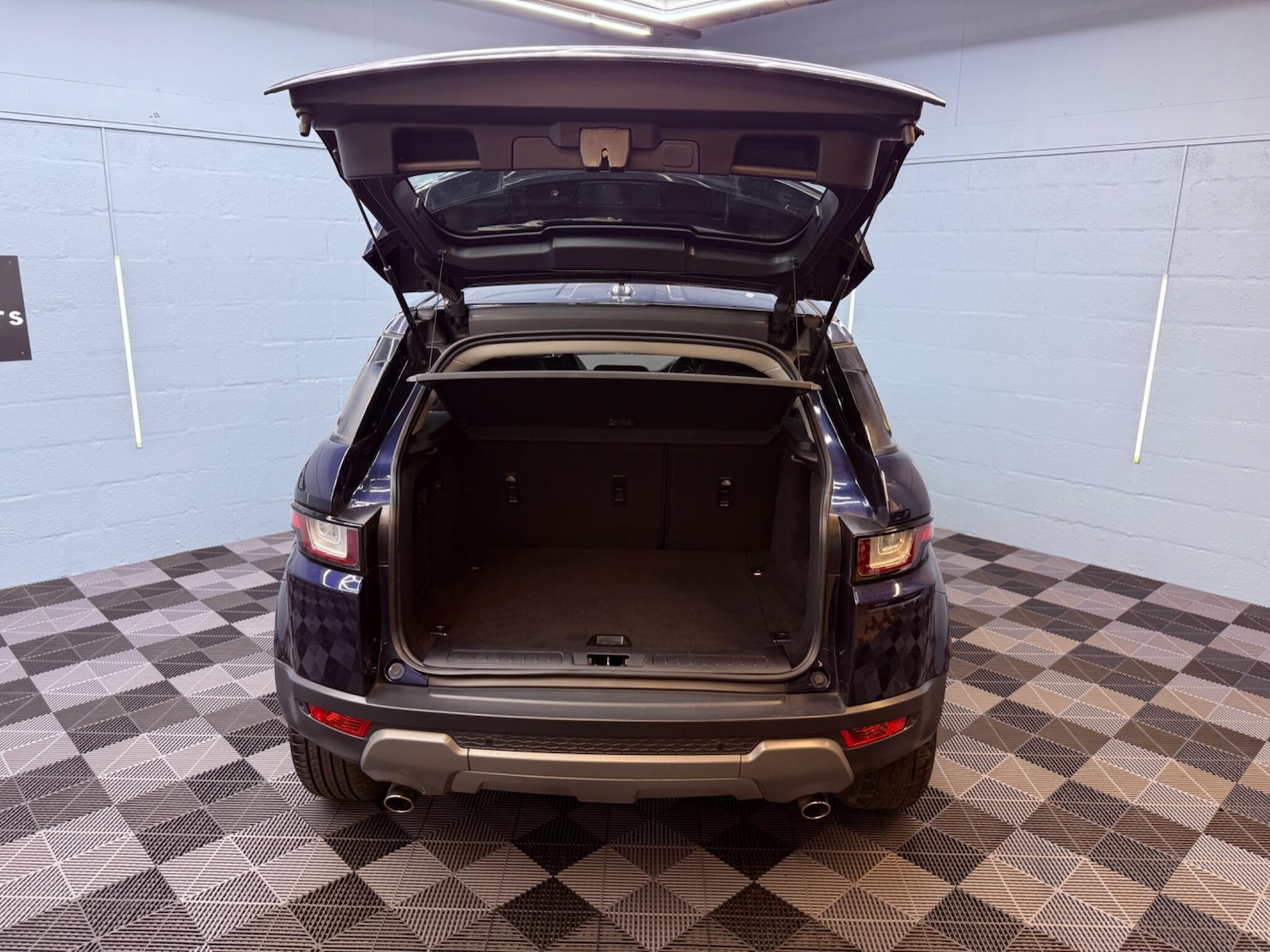 Used Land Rover Range Rover Evoque 2016 for sale - 78058179: Photo 42