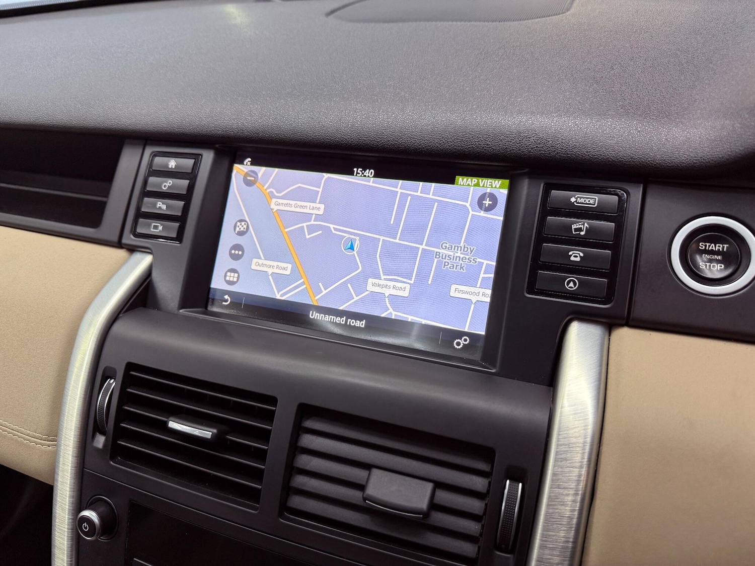 Used Land Rover Discovery Sport 2015 for sale - 76512174: Photo 10