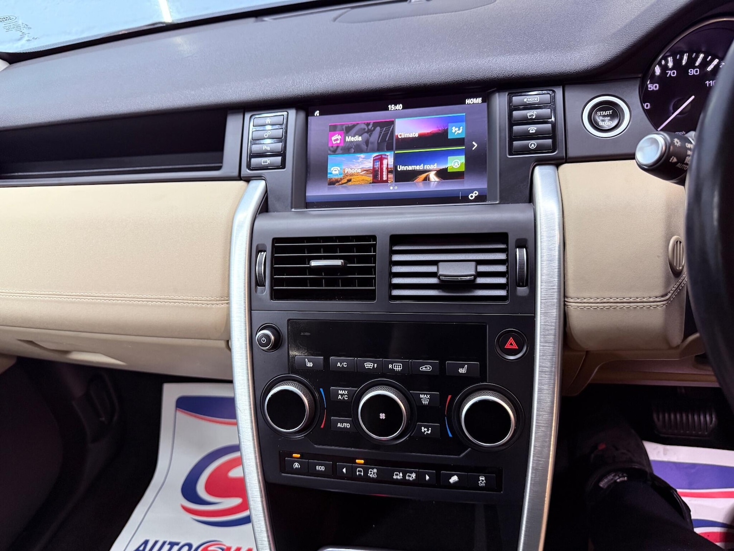 Used Land Rover Discovery Sport 2015 for sale - 76512174: Photo 15