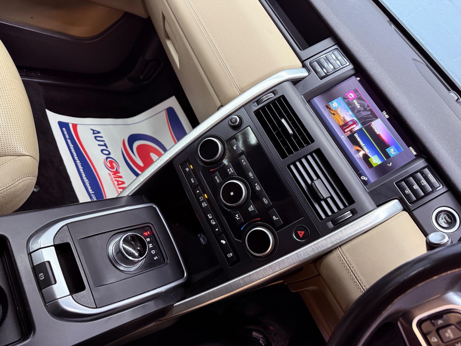 Used Land Rover Discovery Sport 2015 for sale - 76512174: Photo 16