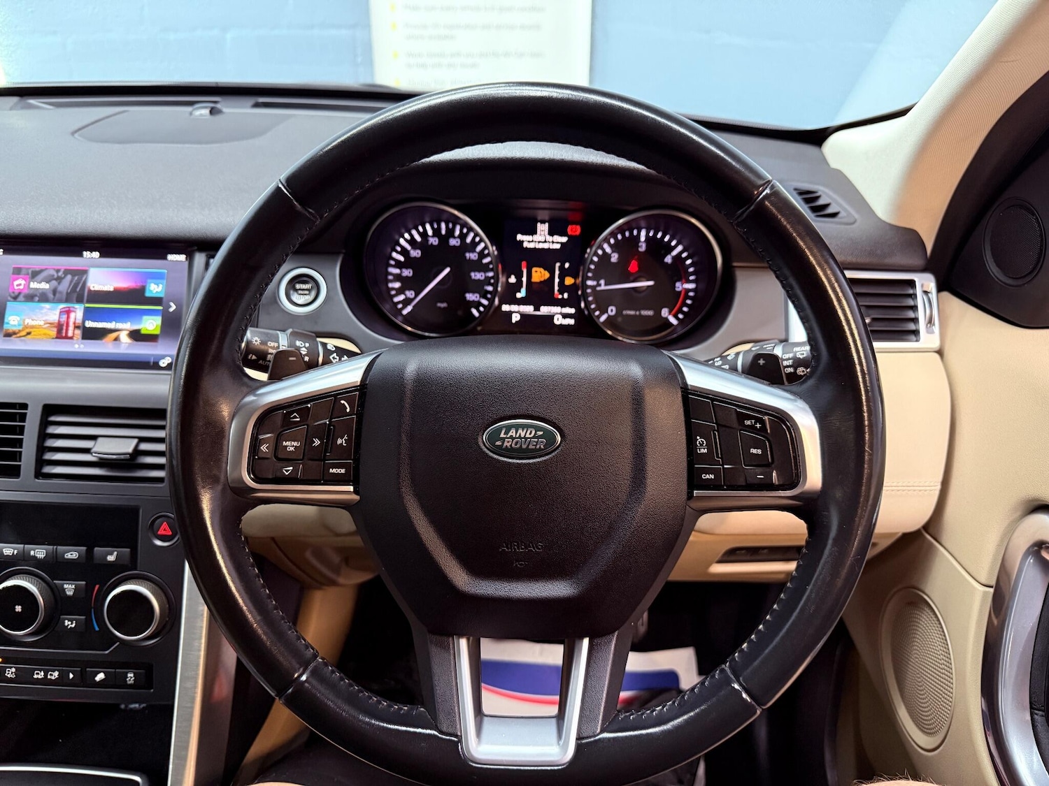 Used Land Rover Discovery Sport 2015 for sale - 76512174: Photo 20