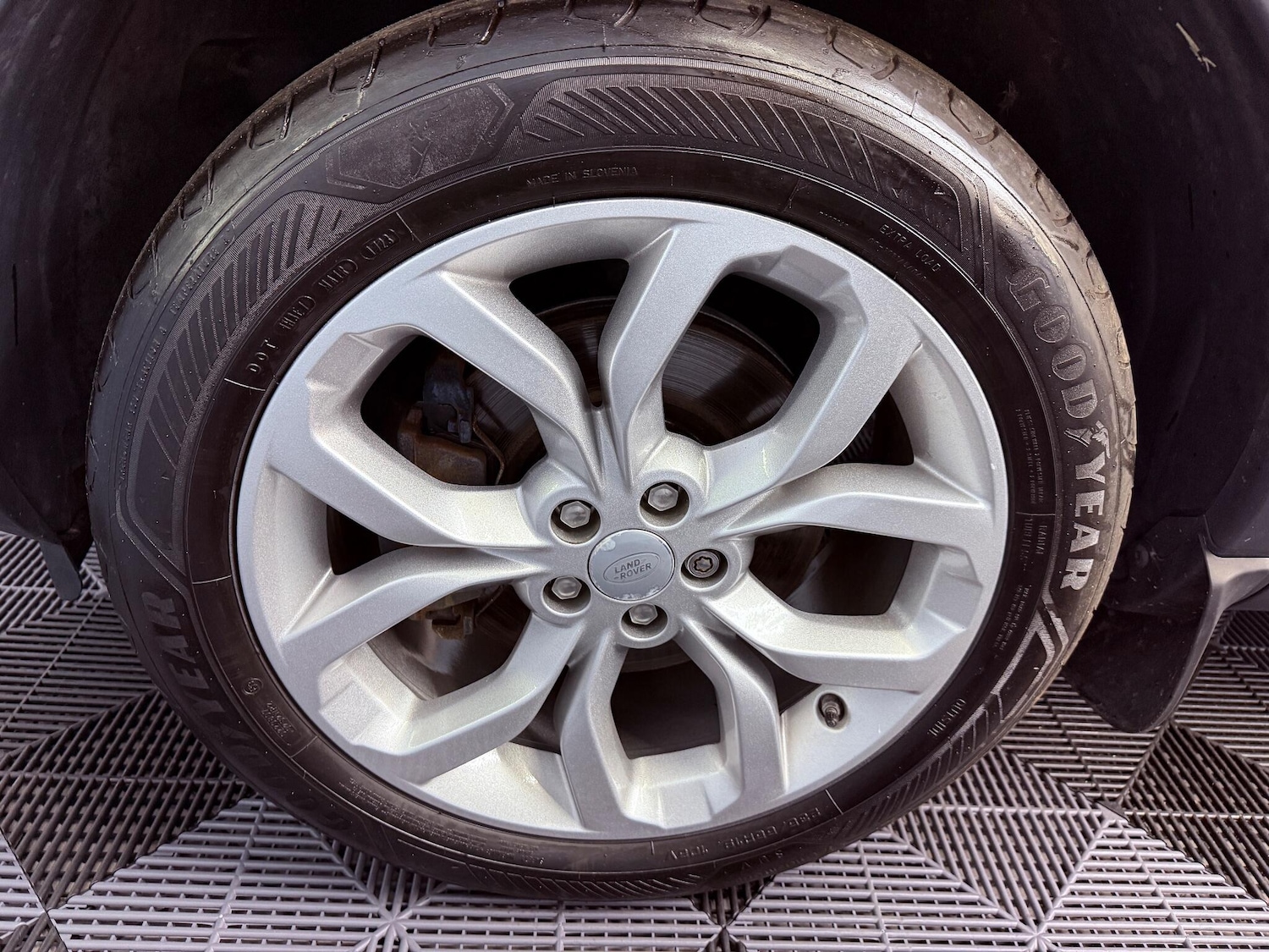 Used Land Rover Discovery Sport 2015 for sale - 76512174: Photo 21