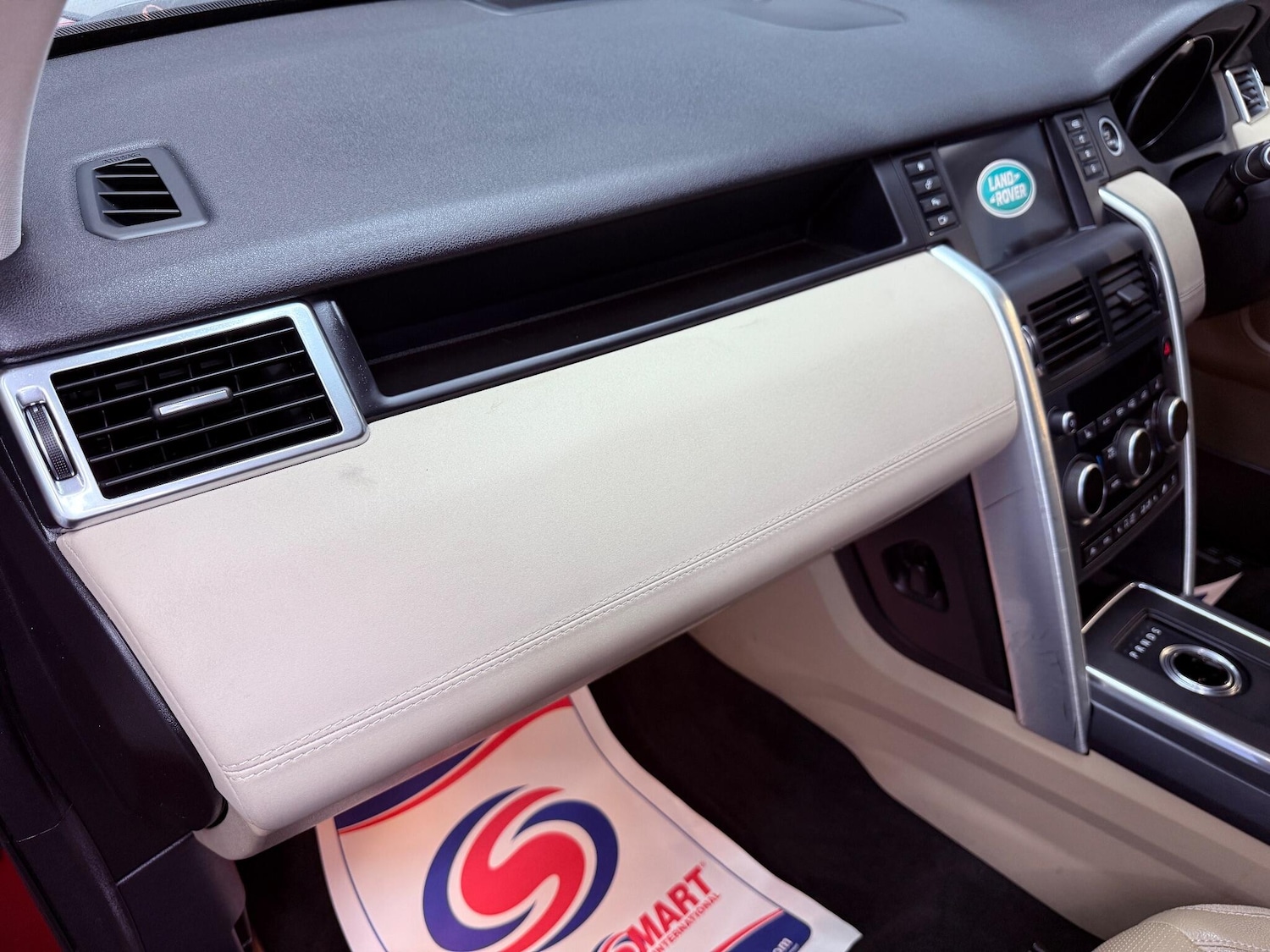 Used Land Rover Discovery Sport 2015 for sale - 76512174: Photo 27