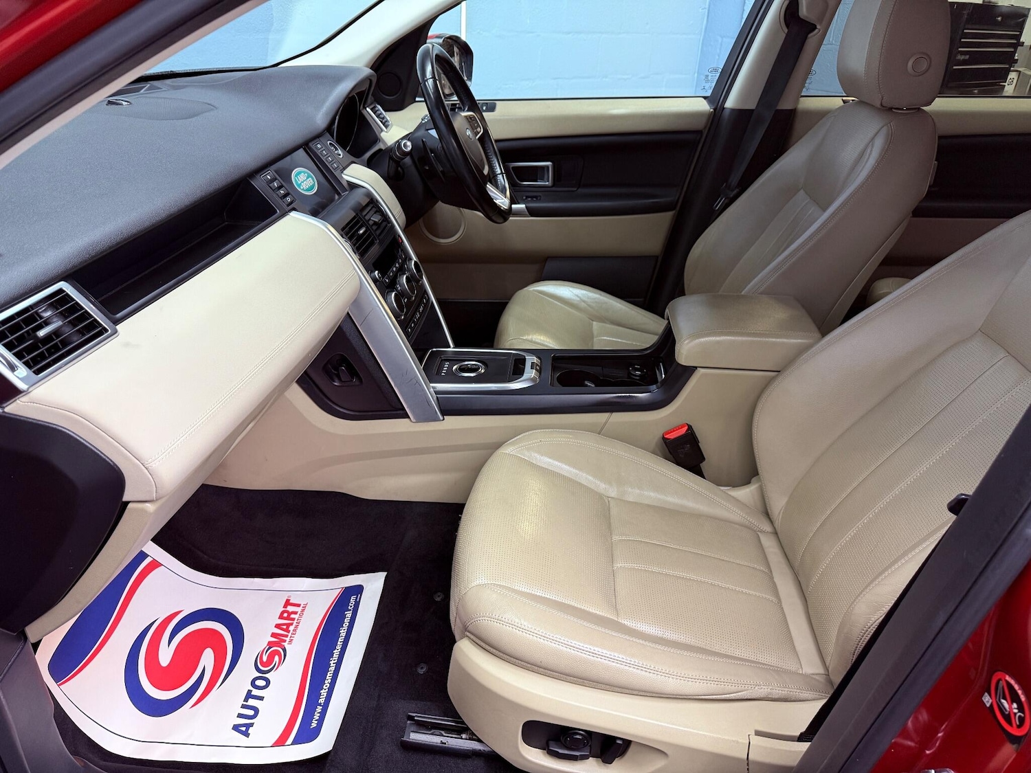 Used Land Rover Discovery Sport 2015 for sale - 76512174: Photo 28