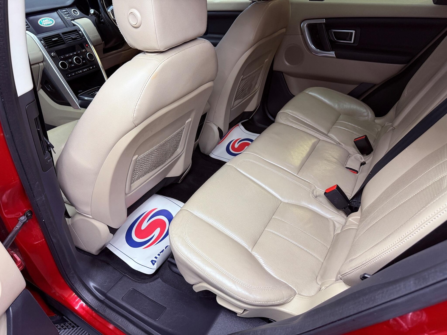 Used Land Rover Discovery Sport 2015 for sale - 76512174: Photo 33