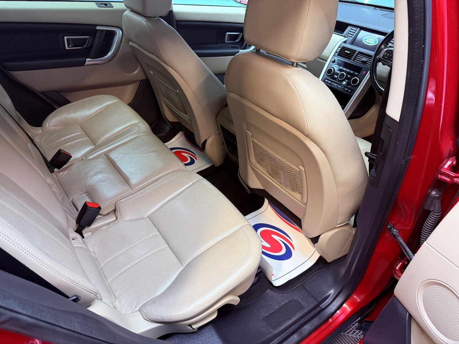 Used Land Rover Discovery Sport 2015 for sale - 76512174: Photo 44